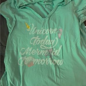 Torrid size 1 shirt  like new